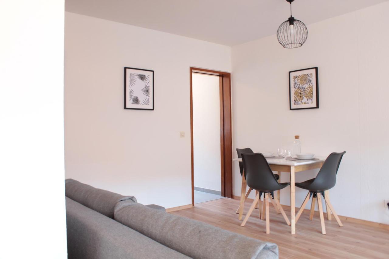 Zentral. Stylisch. Balkon & Parkplatz. Netflix Holzgerlingen Exterior foto