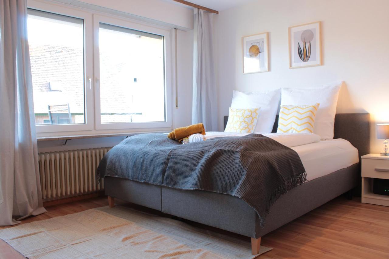Zentral. Stylisch. Balkon & Parkplatz. Netflix Holzgerlingen Exterior foto
